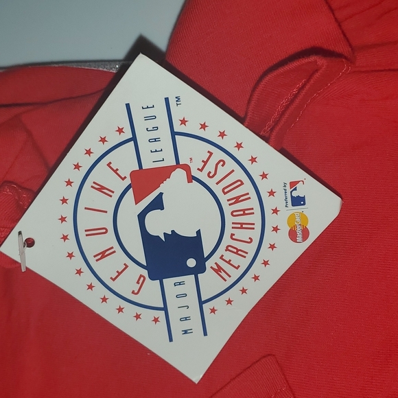 PHILLIES TSHIRT RED OCTOBER - Picture 2 of 3